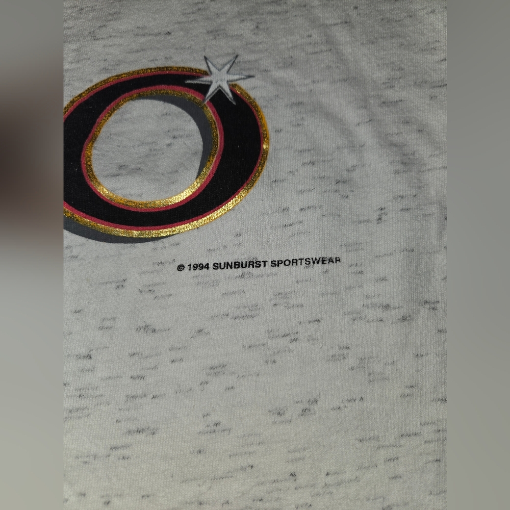 Vintage Reno Casino Graphic T-Shirt - Picture 2 of 4
